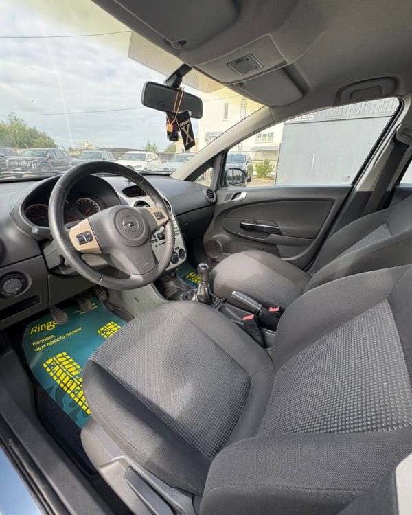 Opel Corsa D - Image 8