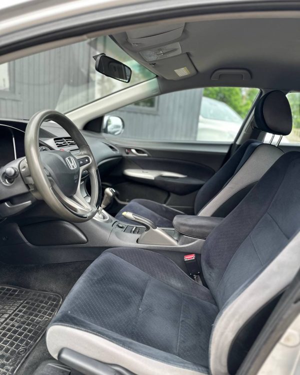 Honda Civic VIII - Image 7