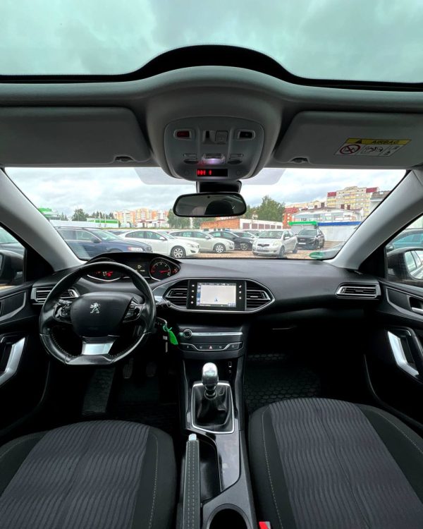 Peugeot 308 T9 - Image 11