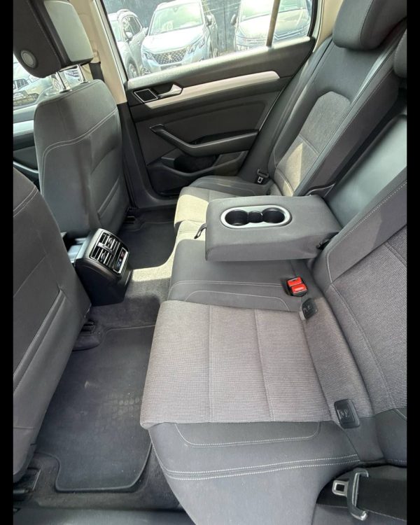 Volkswagen Passat B8 - Image 9