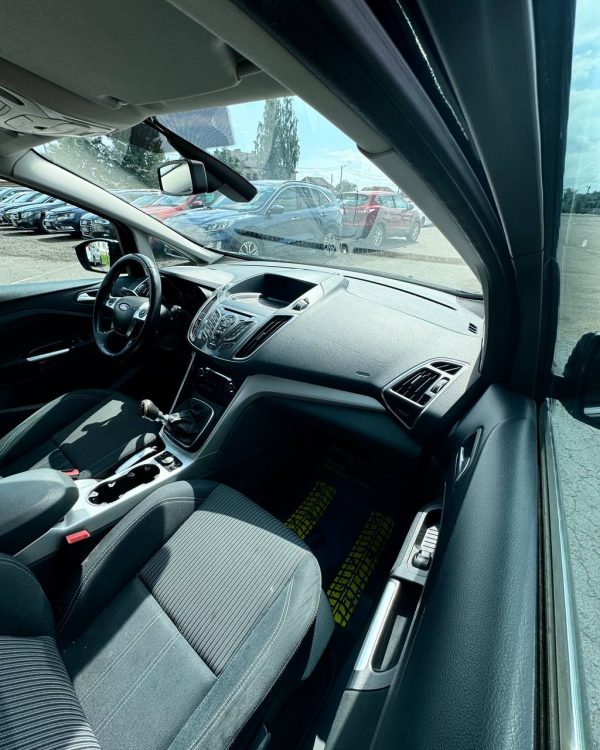 Ford Grand C-Max I - Image 13