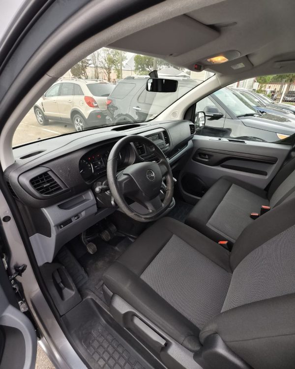 Opel Vivaro III - Image 10