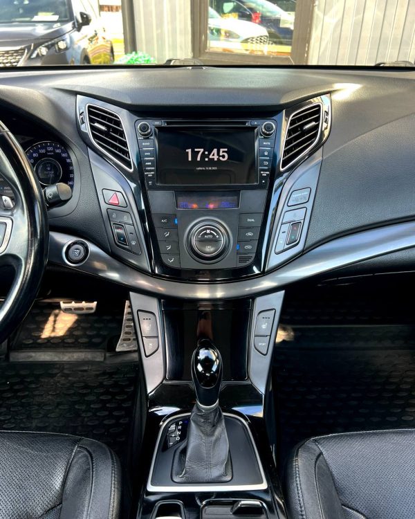 Hyundai i40 VF - Image 13