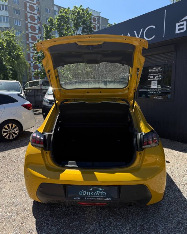 Peugeot 208 - Image 12
