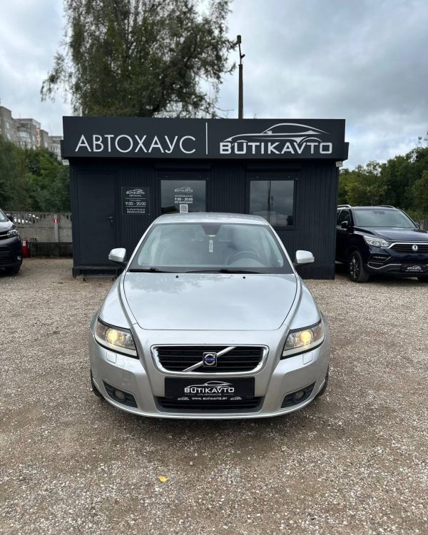Volvo V50 I · Рестайлинг - Image 2