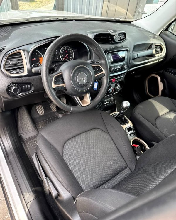 Jeep Renegade I - Image 10