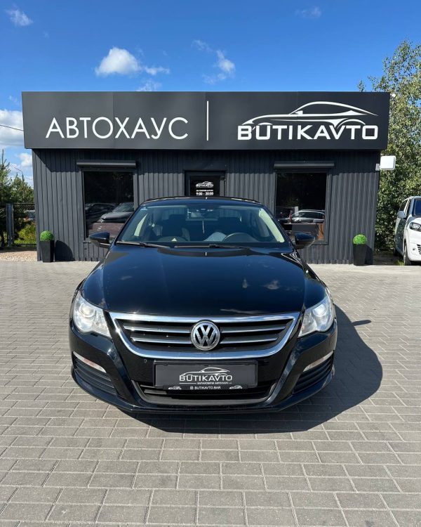 VOLKSWAGEN PASSAT CC - Image 2