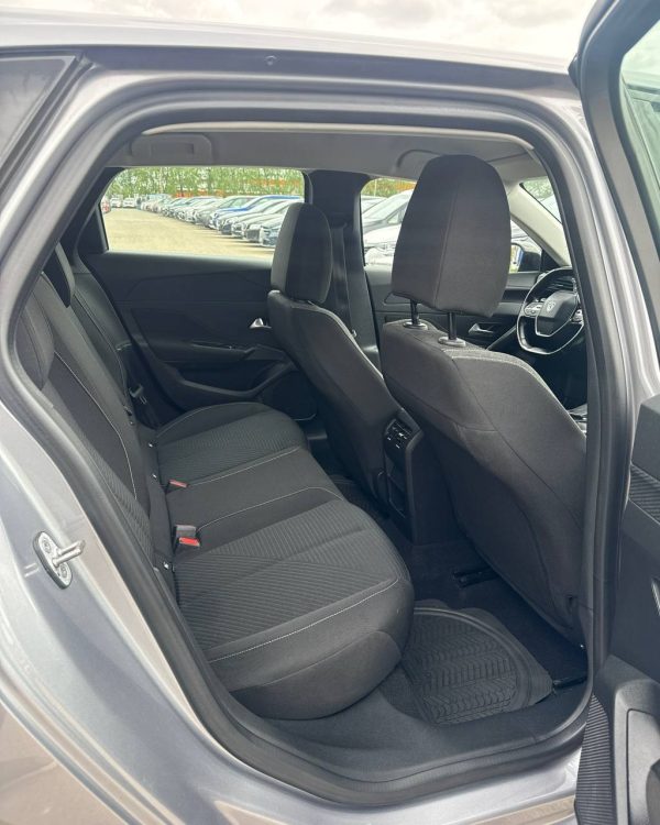 PEUGEOT 308 - Image 10