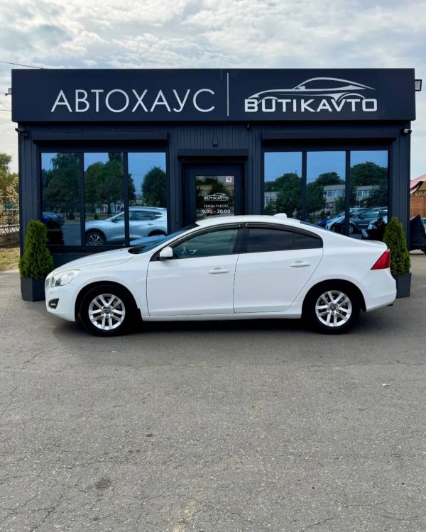 Volvo S60 II - Image 4