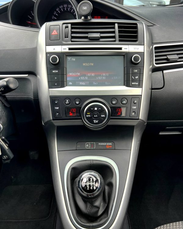 Toyota Verso - Image 13