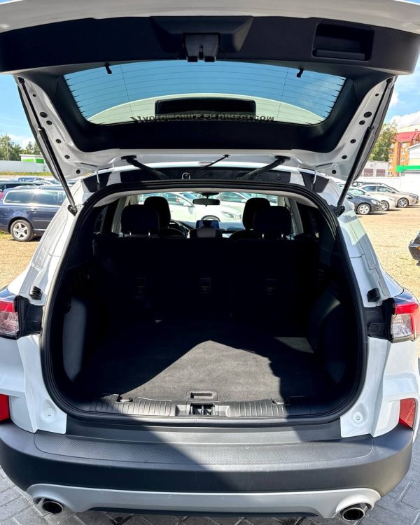 Ford Escape IV - Image 19