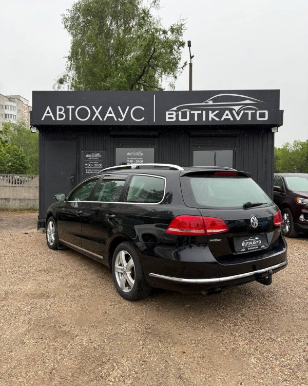 Volkswagen Passat B7 - Image 4