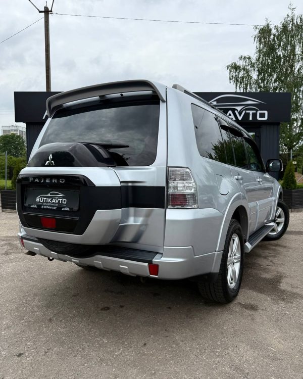Mitsubishi Pajero IV  2-й рестайлинг - Image 7