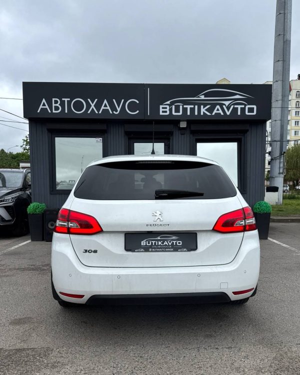 PEUGEOT 308 - Image 5