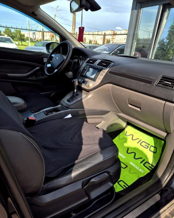 Ford Kuga - Image 11