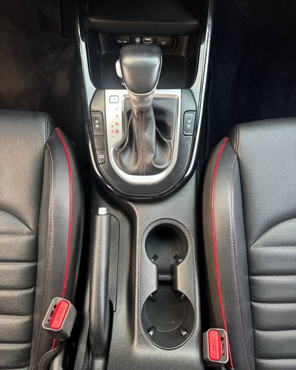 Kia K3 II - Image 19