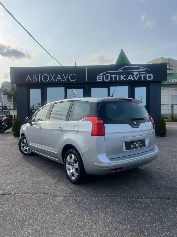 Peugeot 5008 I · Рестайлинг - Image 5