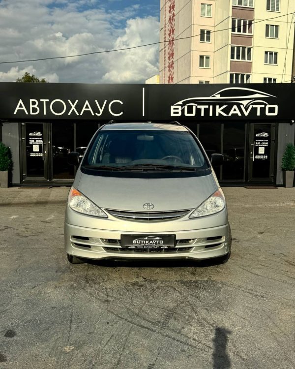 Toyota Previa II (XR30 XR40) - Image 2
