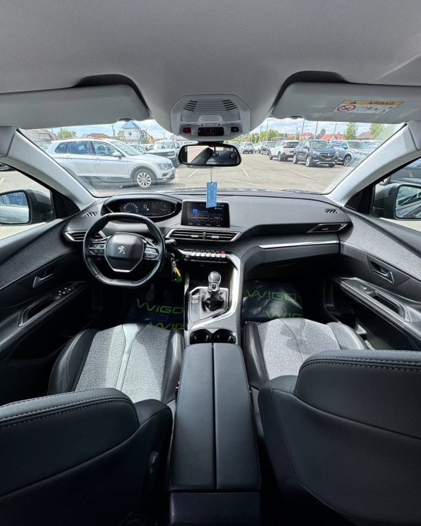 Peugeot 5008 II - Image 9