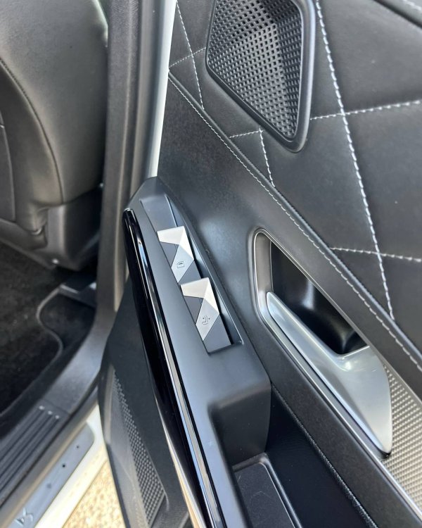 DS 7 Crossback I - Image 17