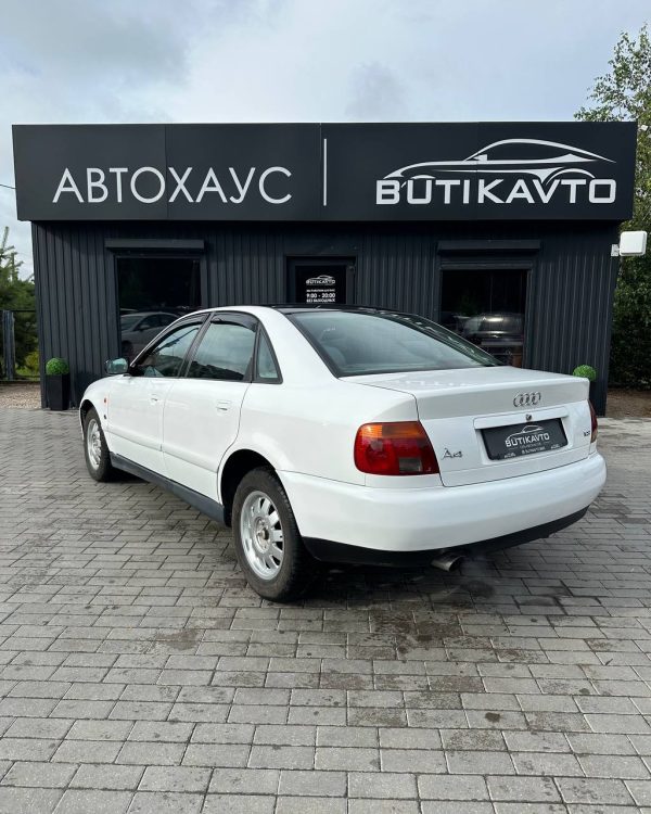 Audi A4 B5 - Image 4