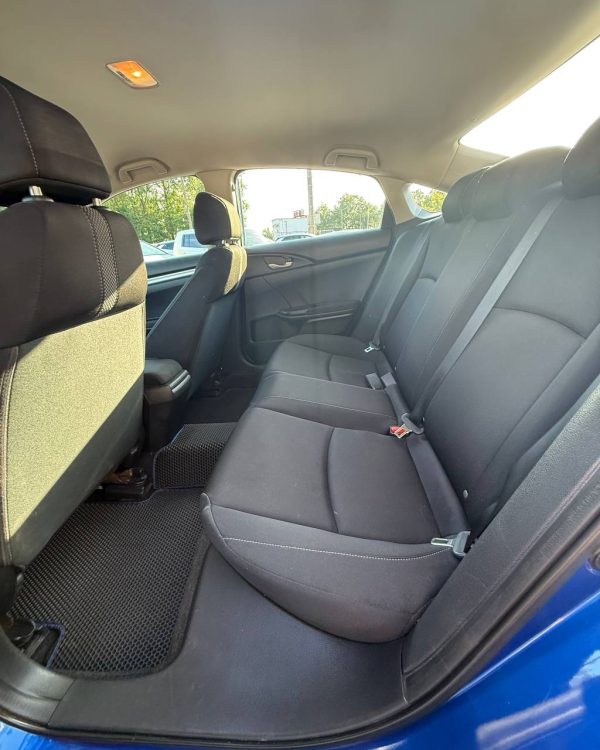 Honda Civic X - Image 8