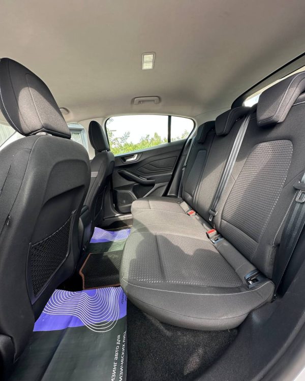 Ford Focus IV - Image 8