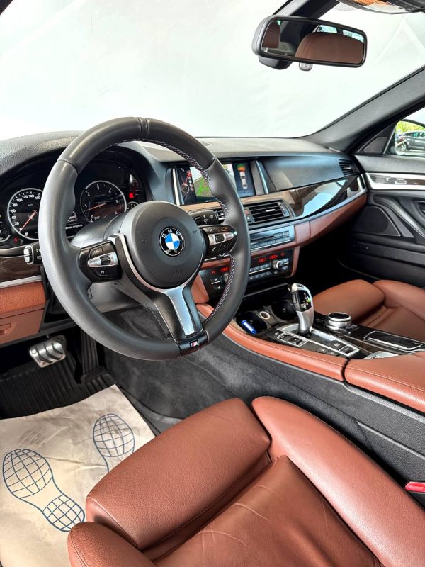 BMW 5 серия F10, F11 · Рестайлинг - Image 12