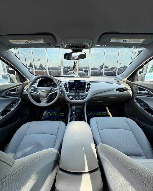 Chevrolet Malibu IX · Рестайлинг - Image 9