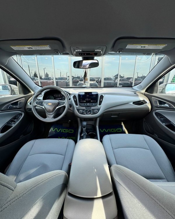 Chevrolet Malibu IX · Рестайлинг - Image 9