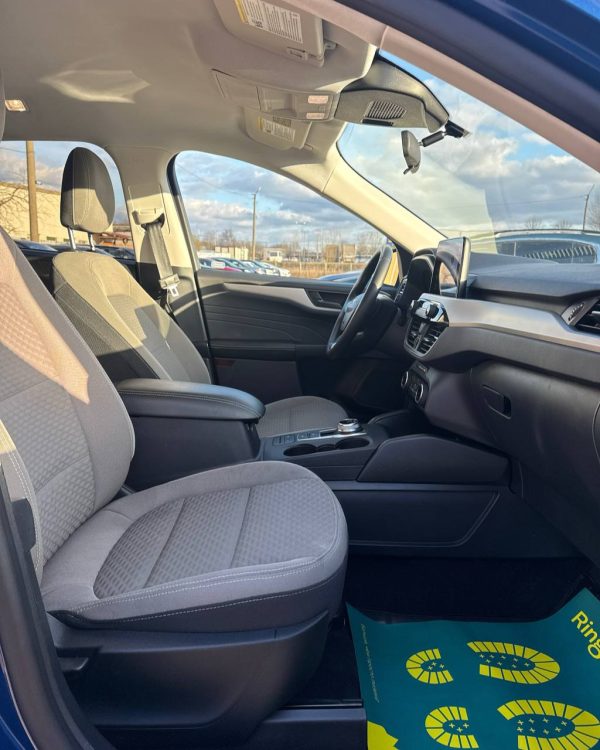 FORD ESCAPE - Image 10