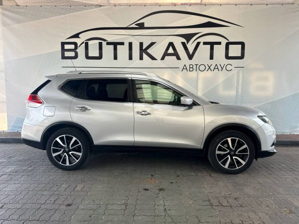 Nissan X-Trail III (T32) - Image 8