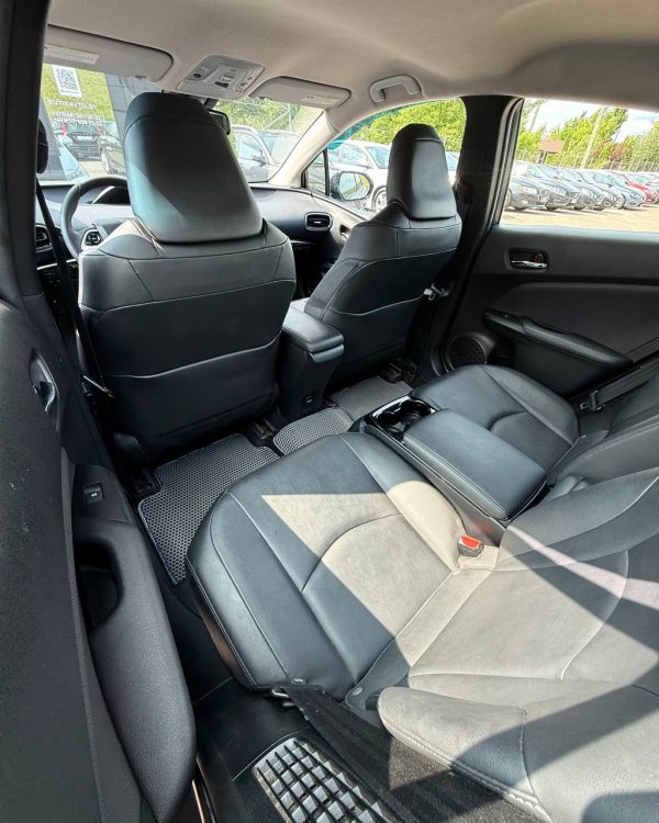 Toyota Prius Prime I (ZVW50L) - Image 27
