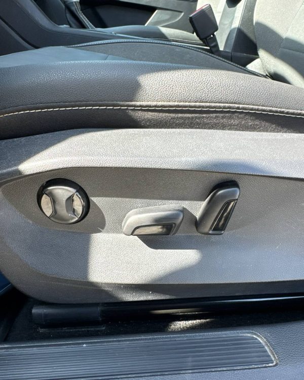 Volkswagen Taos  I - Image 24