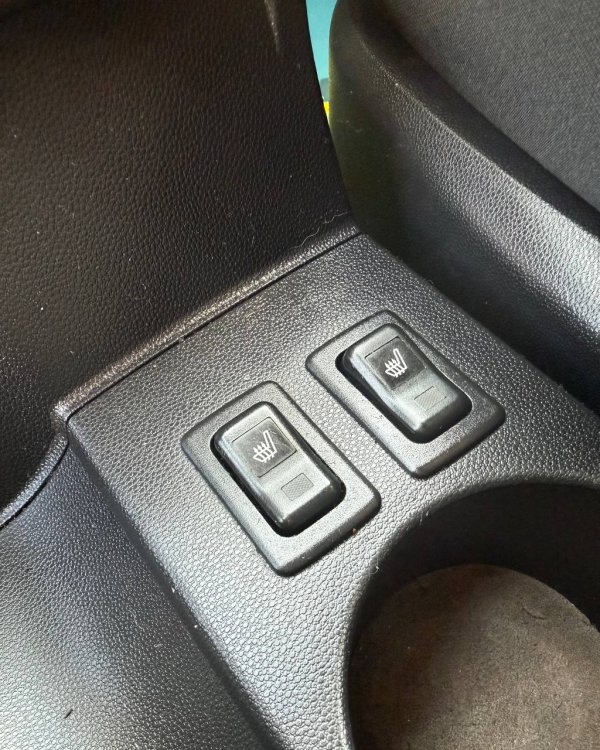 Mazda 5 II - Image 16