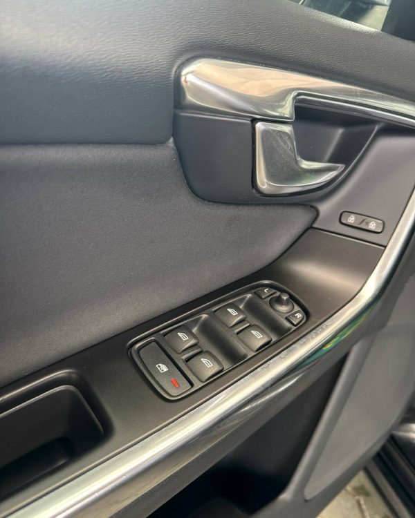 Volvo V60 I - Image 9