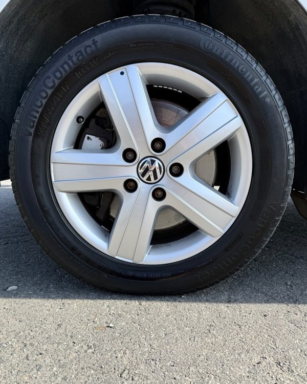 Volkswagen Transporter T6 - Image 14
