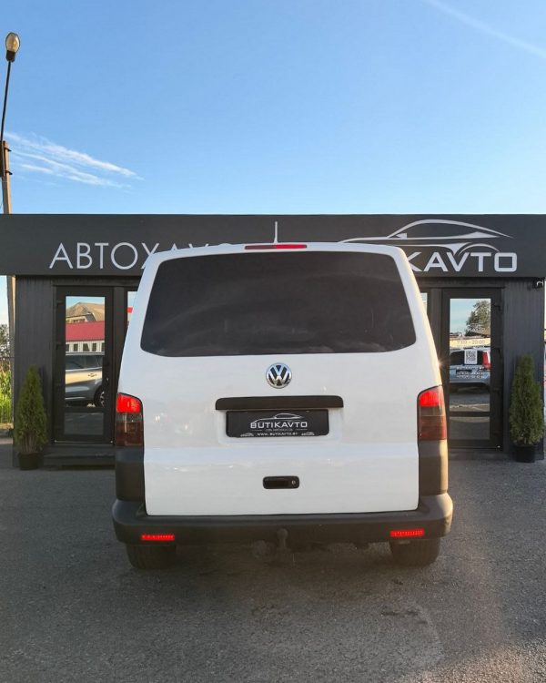 Volkswagen Transporter T5 - Image 5