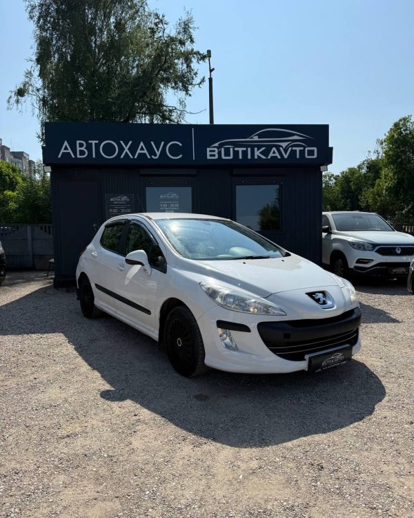 Peugeot 308 T7