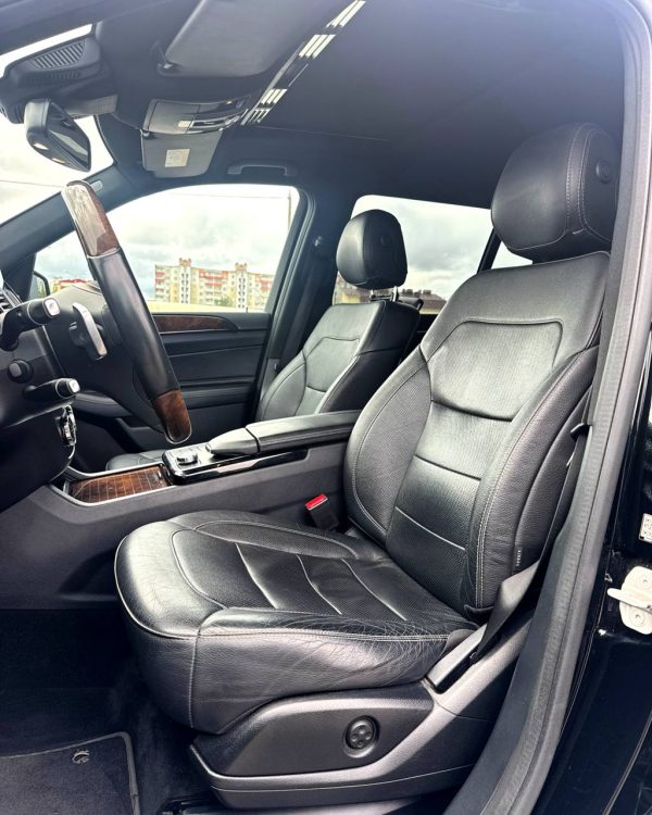 Mercedes-Benz GLS X166 - Image 10