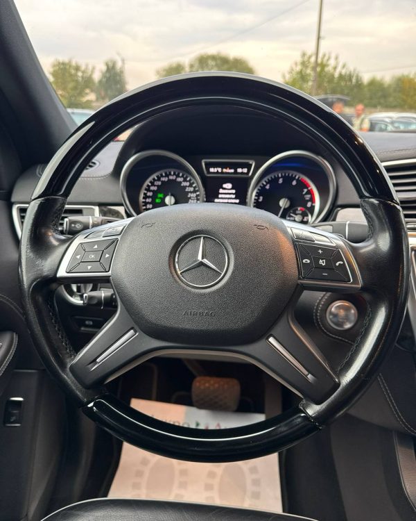 Mercedes-Benz GLE W166 - Image 21