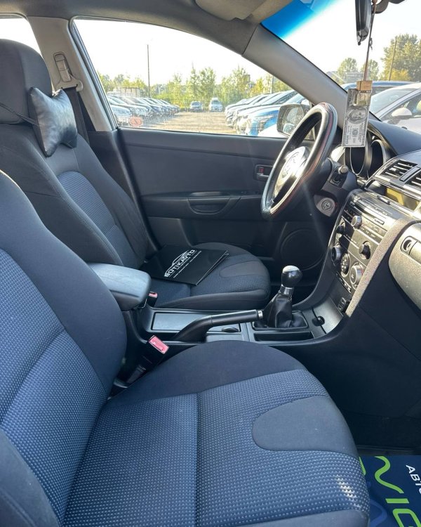 Mazda 3 BK - Image 10