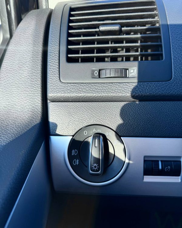 Volkswagen Multivan T5 · Рестайлинг - Image 14