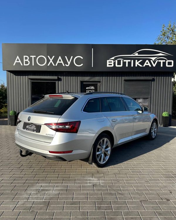 Skoda Superb III - Image 6