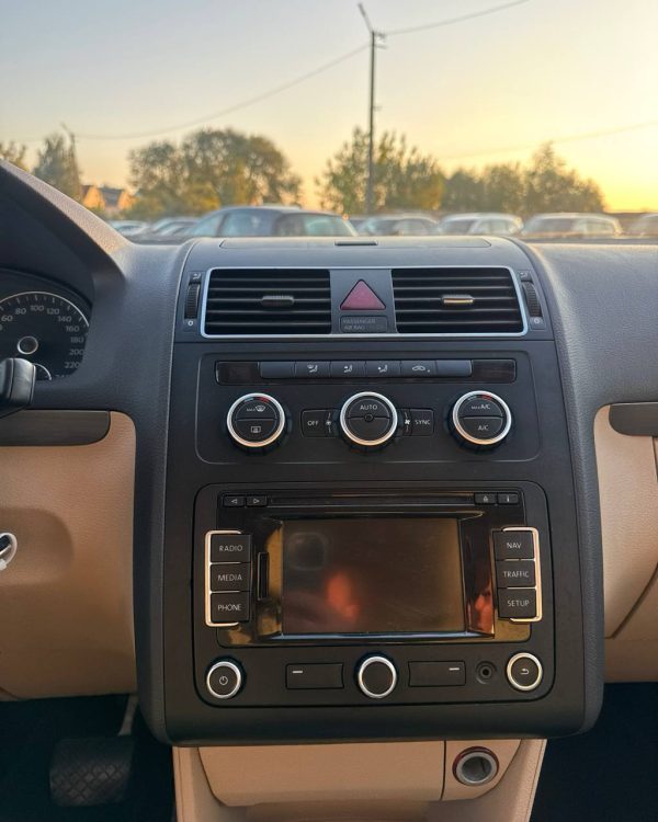Volkswagen Touran I · 2-й рестайлинг - Image 16