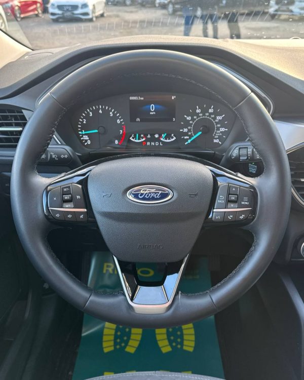 FORD ESCAPE - Image 15