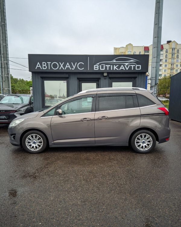 Ford Grand C-Max - Image 8