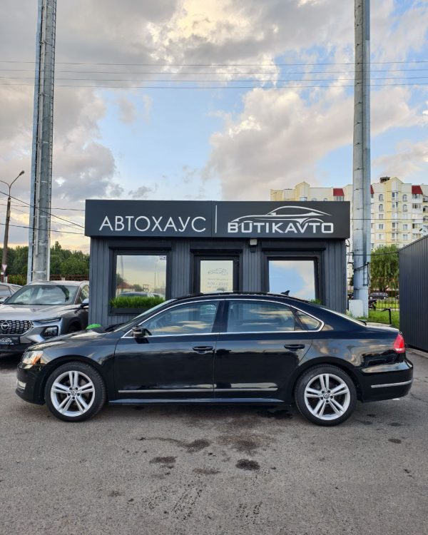 Volkswagen Passat B7 - Image 8