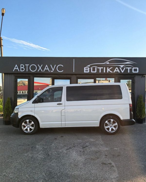 Volkswagen Transporter T5 - Image 8