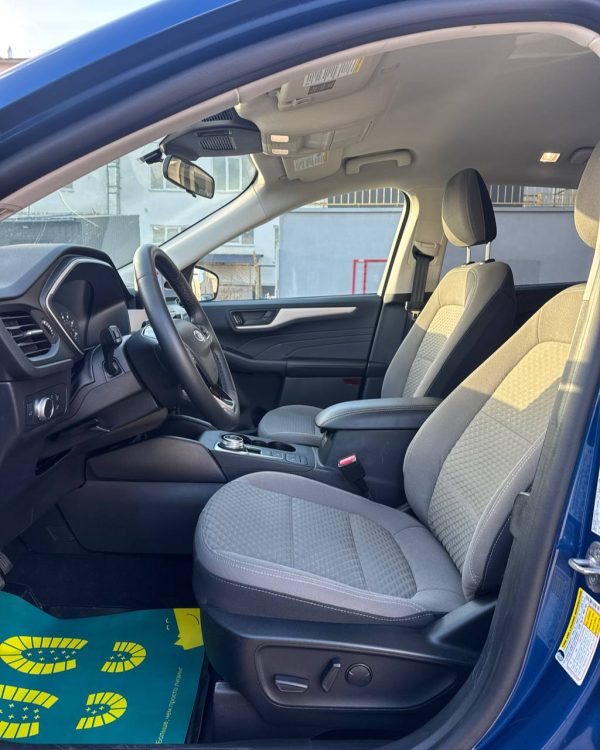 FORD ESCAPE - Image 8